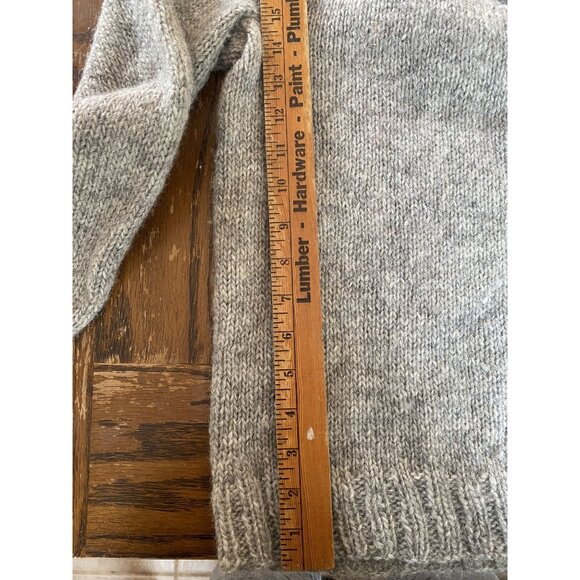 Handmade Knit Nordic Wool Sweater Unisex Size M Gray Red Yoke Design - Picture 8 of 10